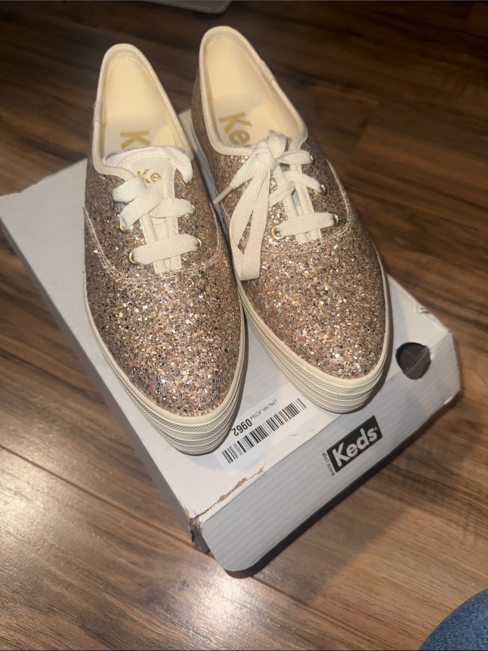NEW Keds Point Glitter Celebrations Sneakers Women's 7.5 Gold Platform Shoes